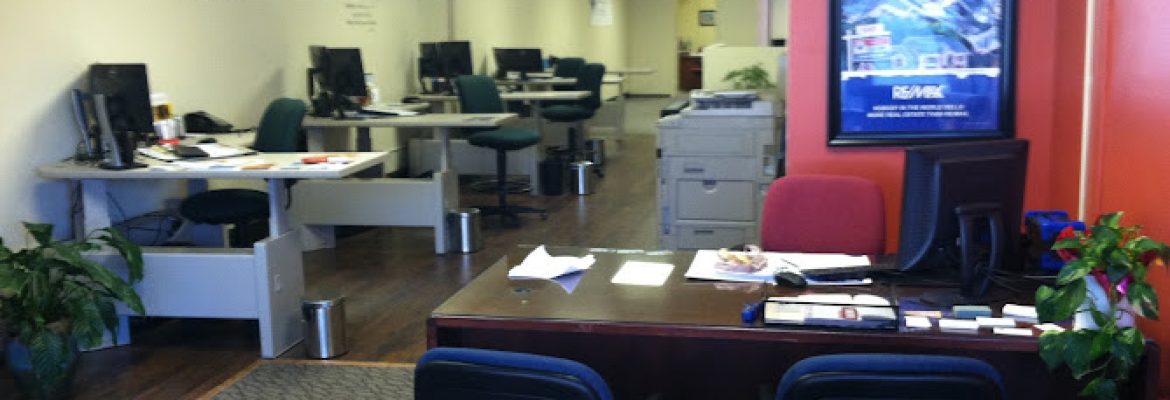 RE/MAX Compass Realty
