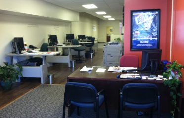 RE/MAX Compass Realty