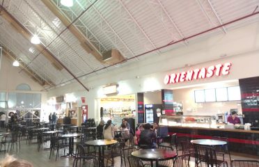 Lee Premium Outlets
