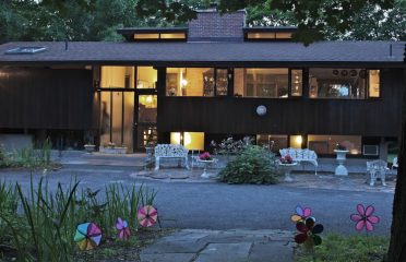 The Cottage B and B