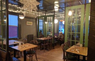 51 Park Restaurant & Tavern