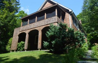 Roberts & Associates Realty, Inc