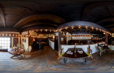 The Stagecoach Tavern at Race Brook Lodge