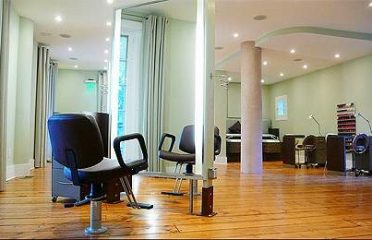 Seven Salon Spa
