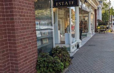 Piretti Real Estate