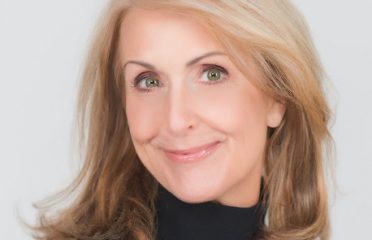 Victoria Ross, Stone House Properties