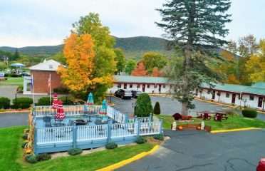 Hotels in the Berkshires, Hotels Berkshire County, Northern Berkshire Hotels, Central Berkshire Hotels, Southern Berkshire Hotels, Lodging In The Berkshires, Hotels in Pittsfield MA, Hotels in Lenox MA, Hotels in Great Barrington MA