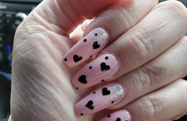 Lucky Nails