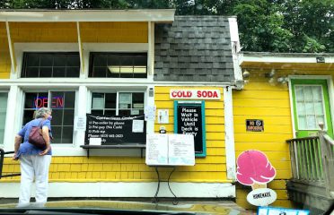 Local Lee Scooped Homemade Ice Cream