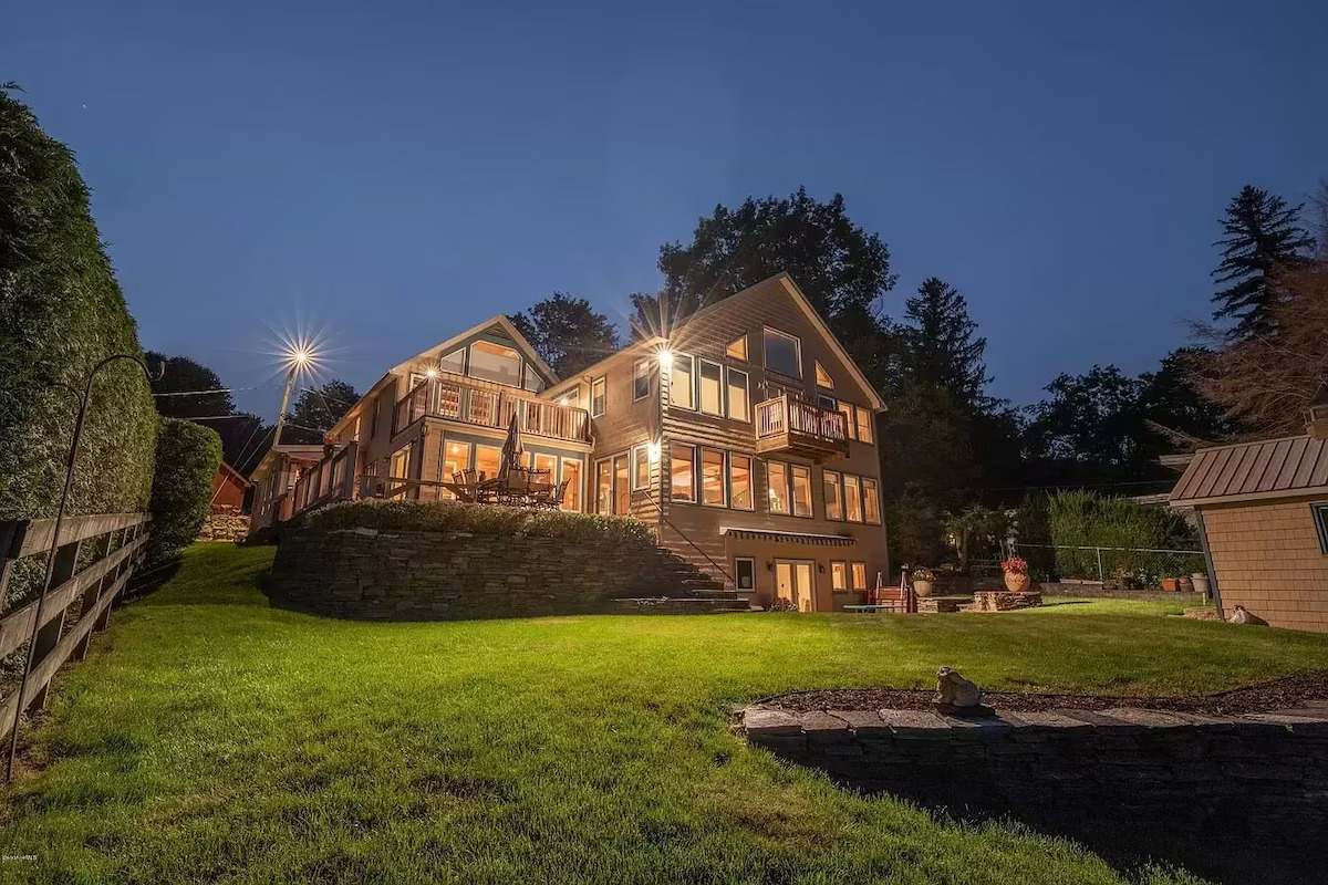 Berkshire Vacation Rentals, Vacation Home Rentals In The Berkshires, Pittsfield Vacation Rentals, Central Berkshires Vacation Rentals