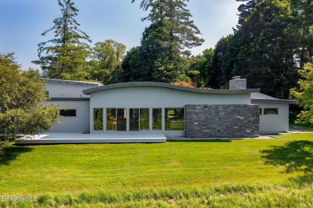 Berkshire Vacation Rentals, Vacation Home Rentals In The Berkshires, Williamstown Vacation Rentals, Northern Berkshires Vacation Rentals