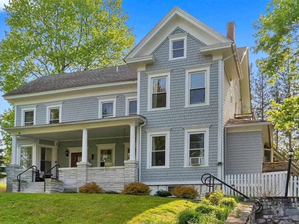 Berkshire Vacation Rentals, Vacation Home Rentals In The Berkshires, Lee Vacation Rentals, Southern Berkshires Vacation Rentals